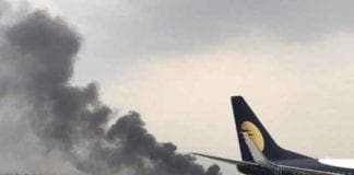 Kathmandu, aereo si schianta durante la fase di atterraggio