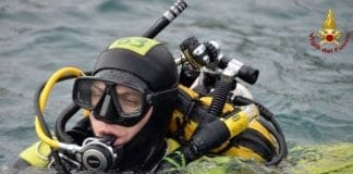 Imperia, cadavere in una vasca di un cantiere nautico vigili fuoco subacqueo sommozzatore