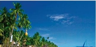 L’isola filippina di Boracay chiude per sei mesi: troppi turisti