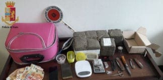 Genova Bolzaneto, in manette coppia di pusher: sequestrati quasi 8 chili di cannabis