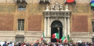 Genova – Presidio #iostoconmattarella sotto la Prefettura