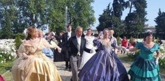 Villa Duchessa di Galliera – Gran ballo in costume nel giardino all’italiana