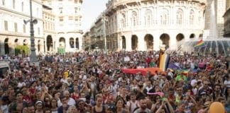 Genova Pride, migliaia di persone in piazza