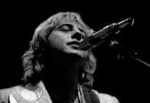 Zoagli – Targa in memoria di Greg Lake, frontman dei King Crimson