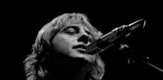 Zoagli – Targa in memoria di Greg Lake, frontman dei King Crimson