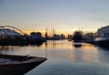 Genova, sesso all’aperto al Porto Antico