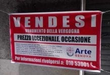 Voltri, “Vendesi monumento della vergogna”: striscioni appesi alla facciata dell’albergo Trezzano