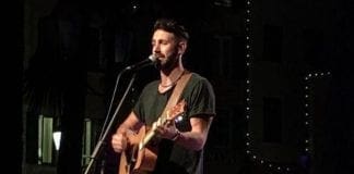 Premio Bindi 2018, il vincitore è il cantautore torinese Lisbona