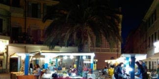 Loano, torna il mercatino dell’artigianato in piazza Massena