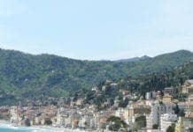 Alassio, una piastrella per ricordare il partigiano Luigi Therisod