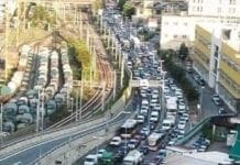 Crollo di ponte Morandi, altra mattinata di caos per il traffico a Genova