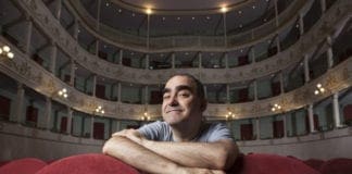 Teatro Duse, Elio nel recital Il Grigio di Gaber e Luporini