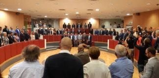 Ponte Morandi, momenti di tensione in Regione per gli sfollati che vogliono entrare