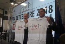 Genovanelcuore, vendute in poche ore le prime 4mila magliette