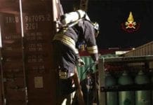Ponte Somalia, esalazioni da un container: intervento dei Vigili del Fuoco