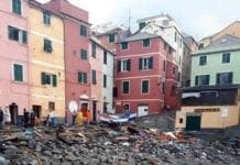 Boccadasse, gravi danni della mareggiata – VIDEO