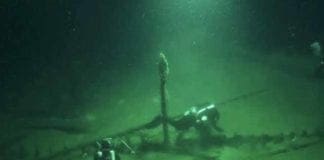 Ritrovata in fondo al Mar Nero la nave più antica del mondo: ha 2400 anni