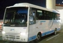 Pieve, vandali svitano i bulloni di una ruota della corriera