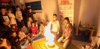 Teatro della Corte, oggi incontro-spettacolo per bambini con “La magia della scienza”