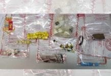 Centro Storico, nasconde la droga tra i rifiuti: arrestato spacciatore