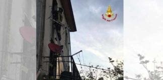 Calice al Cornoviglio, appartamento esplode per fuga di gas: un uomo all’ospedale