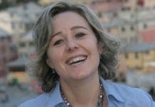 Genova – L’assessore Arianna Viscogliosi passa con il movimento arancione di Giovanni Toti