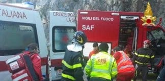 Portovenere, scivola in una cava mentre cerca funghi: 57enne salvata dai Vigili del Fuoco