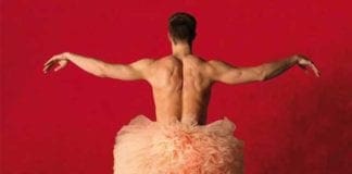 Rubati i costumi di scena, Chicos Mambo costretti a rinviare lo spettacolo