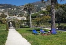 Nervi – Il Roseto trasformato in campeggio e ancora niente multe