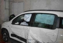 Manomettono Panda rubata e la rivendono: arrestati padre e figlio