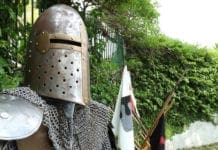 Cavalieri e soldati medievali nell’accampamento di Albissola Marina