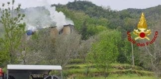 Abitazione in fiamme ad Avegno, salvi gli inquilini