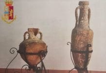 Rapallo – Anfore romane in vendita su Internet, denunciato un 25enne