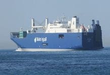 Nave carica di armi a Genova – I portuali bloccano il carico e dicono no al militare