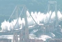 Addio ponte Morandi, le immagini dell’implosione