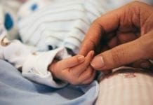 Allerta Bronchiolite nei bambini, Bucci: la campagna vaccinale partirà entro fine mese nonato