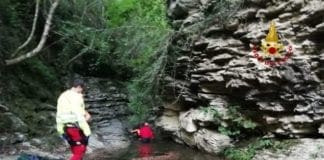 Cadavere nei laghetti di Nervi, indagini sul ritrovamento