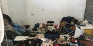 Palazzina Q8, blitz di Polizia Locale e Amiu: all’interno animali morti e sporcizia