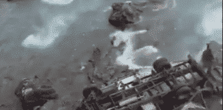 Quarto, furgone sfonda il guard rail e vola sugli scogli furgone sugli scogli