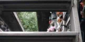 Pegli – Scale del cimitero chiuse perché pericolose, la protesta