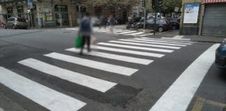 San Fruttuoso – Tornano (dopo mesi) le strisce pedonali in piazza Martinez san_fruttuoso_attraversamento_piazza_martinez