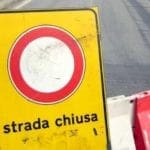 strada chiusa cantiere cartello