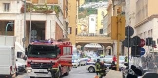 Allarme bomba in piazza Dante a Genova
