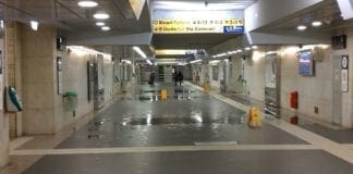 Maltempo a Genova – Piove nella stazione di Brignole stazione-brignole-allagata