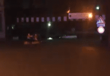 Maltempo a Genova – Vigili del Fuoco in gommone nel sottopasso di Brin sottopasso Brin allagato