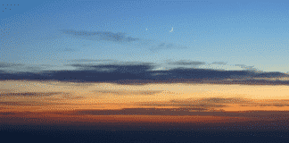 Congiunzione Luna, Giove e Venere nel cielo di Genova congiunzione luna giove venere