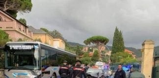 Grave incidente sull’Aurelia tra Sori e Recco, frontale auto contro pullman incidente frontale pullman auto aurelia