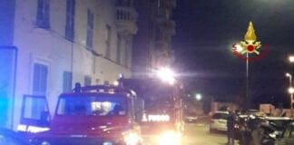 Pegli, incendio in un appartamento. Vigili del Fuoco salvano cagnolino
