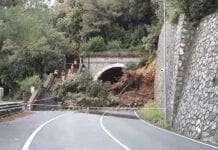 Maltempo in Liguria – Aurelia bloccata tra Chiavari e Zoagli frana Zoagli