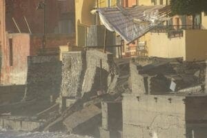 varigotti muro crollato, mareggiata, maltempo in Liguria, notizie Savona, notizie Liguria
